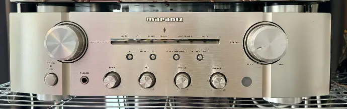 Ampli Marantz