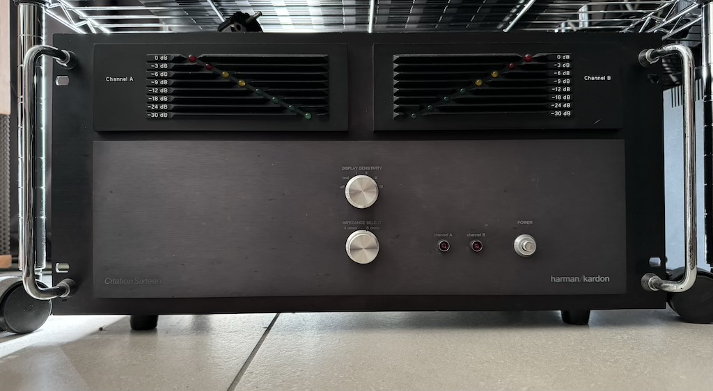 Ampli de puissance Harman Kardon