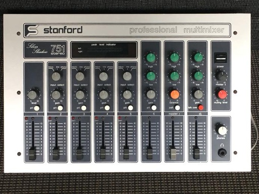[SilverShadow751] Table de mixage Stanford